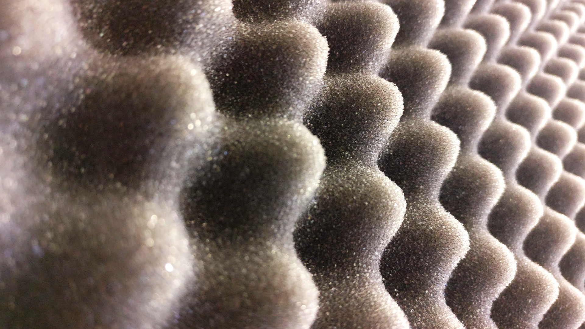 The Best Foams to Reduce Noise Rogers Foam
